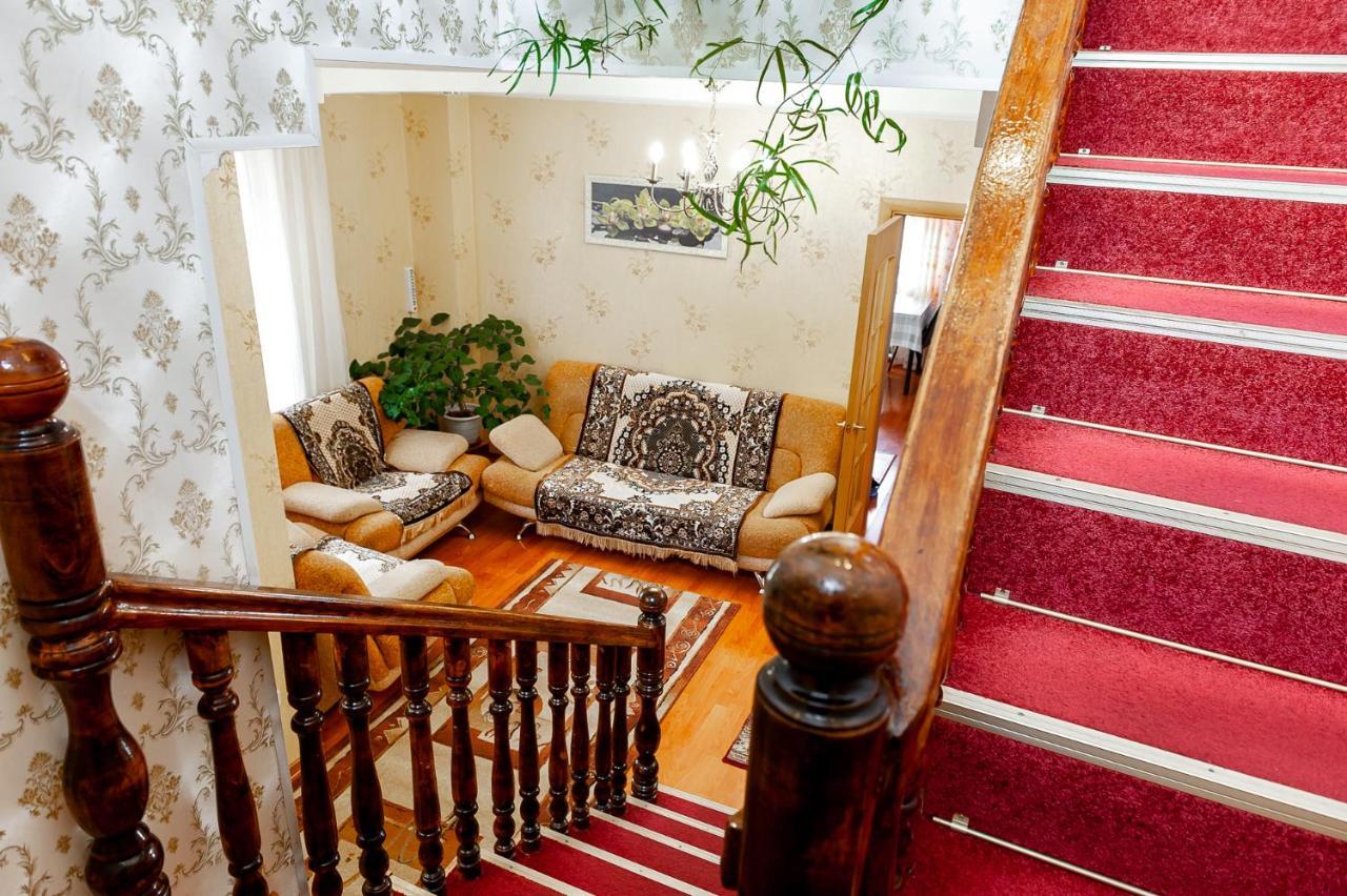 Hostel Astana Экстерьер фото
