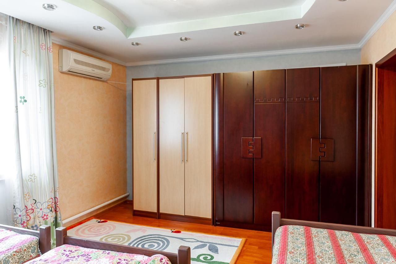 Hostel Astana Экстерьер фото